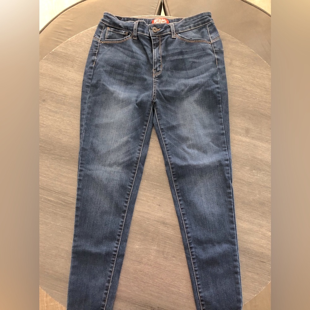 Skinny jeans